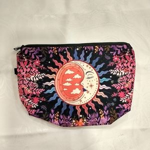🧁 3/$30 Moon and Sun Makeup Bag NEW